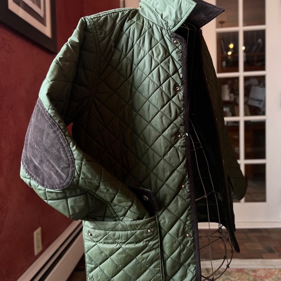 Girls Lands End Quilted Barn Coat - Picture 2 of 6
